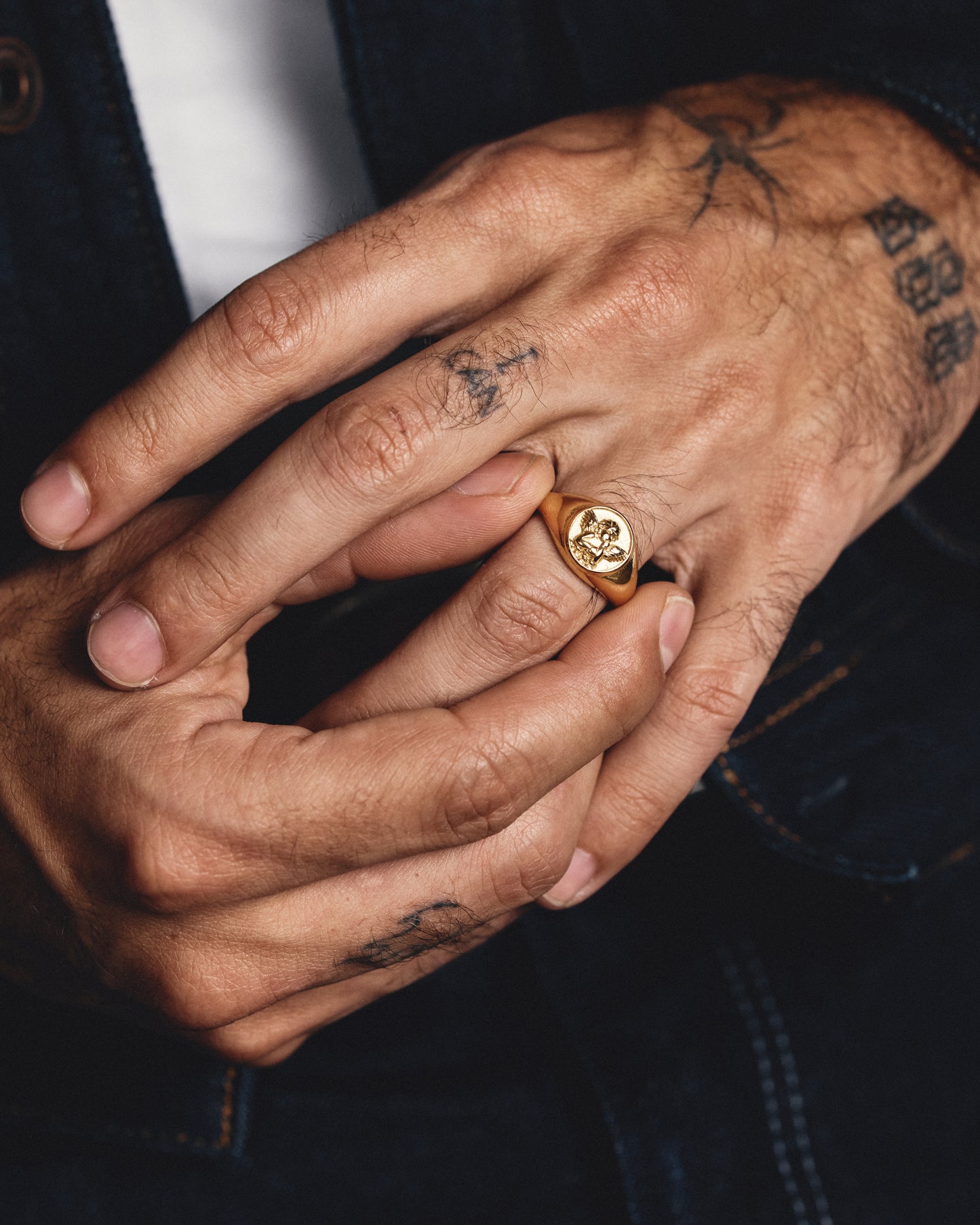 Anillo Ángel Dorado